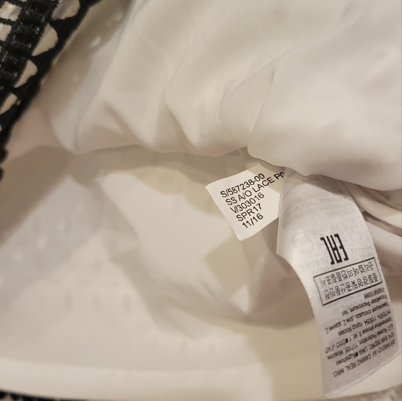 BANANA REPUBLIC EYELET TOP Size S - Picture 4 of 11